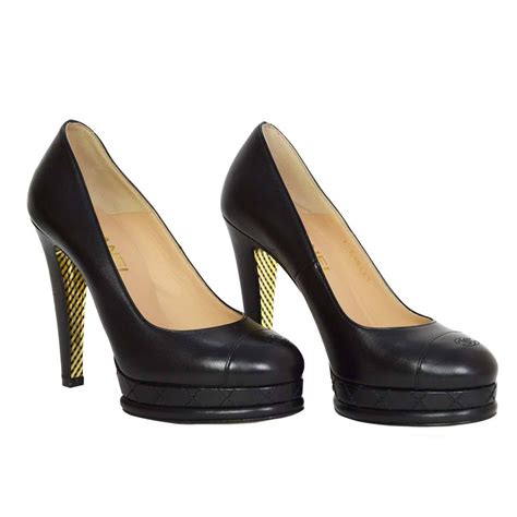 chanel round toe pumps